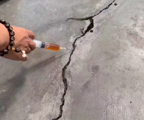 宾县混凝土裂缝修补技术详解​
